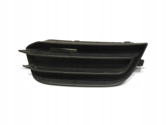 KRATKA ZDERZAKA PRAWA AUDI A1 8X 8X0807682