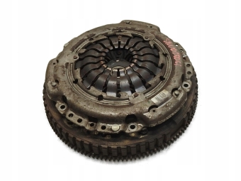 SPRZĘGŁO KOMPLETNE DACIA SANDERO I 1.5 DCI 8200527569