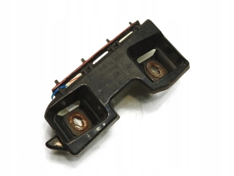 ŚLIZG ZDERZAKA PRAWY TYŁ MERCEDES W204 KOMBI A2048851465